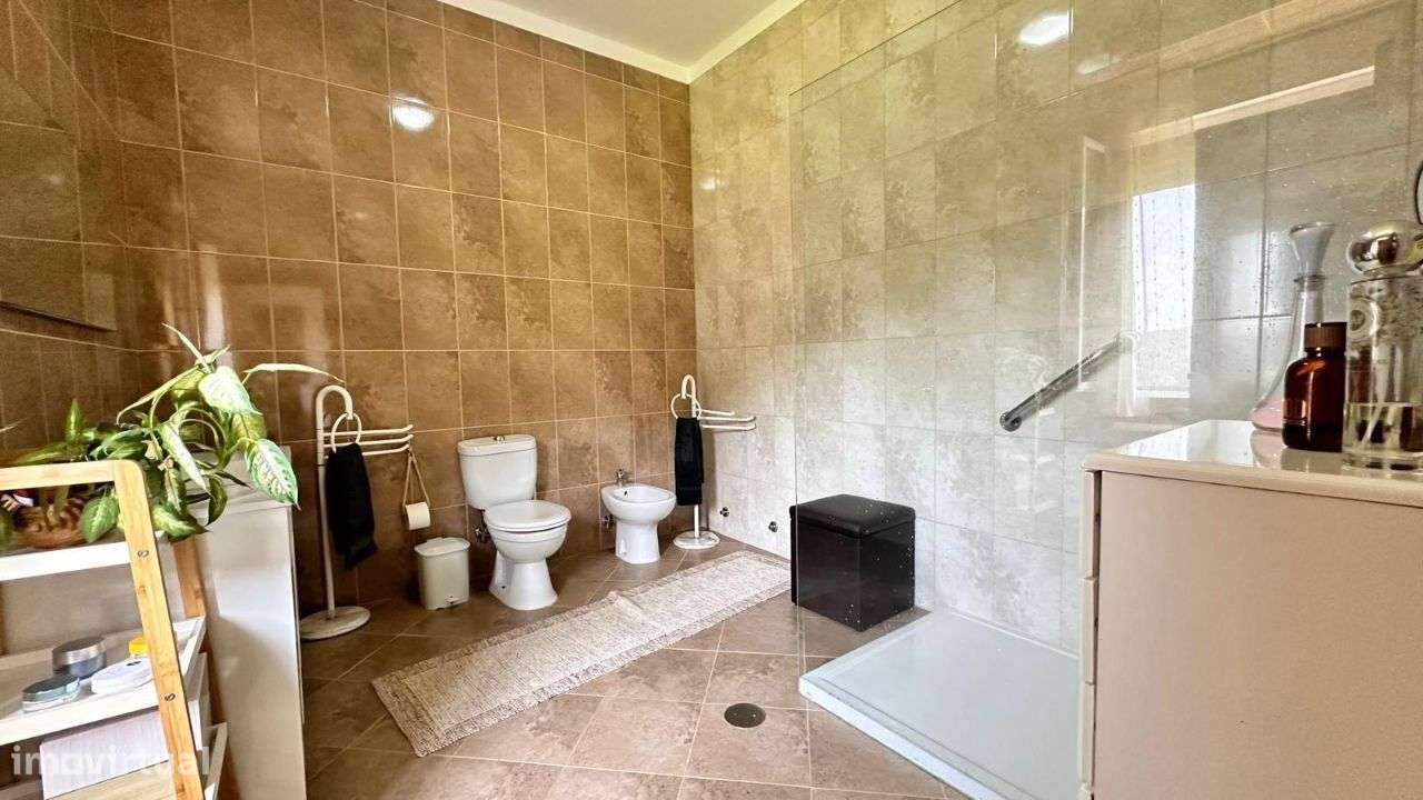 Quinta T4 em Macieira de Cambra, Vale de Cambra | ERA Imobiliária - Grande imagem: 5/19