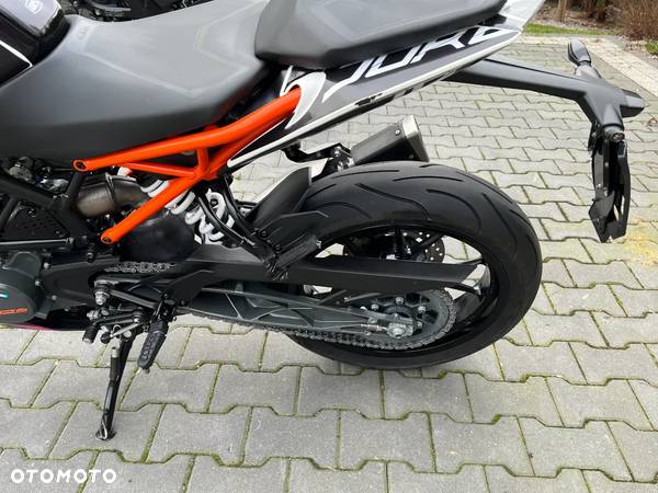 KTM Duke - 16