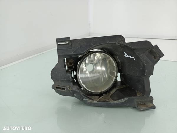Proiector ceata dreapta Dacia LOGAN 1.6 16V K4M-F6 2006-2012  8200785081 - 1