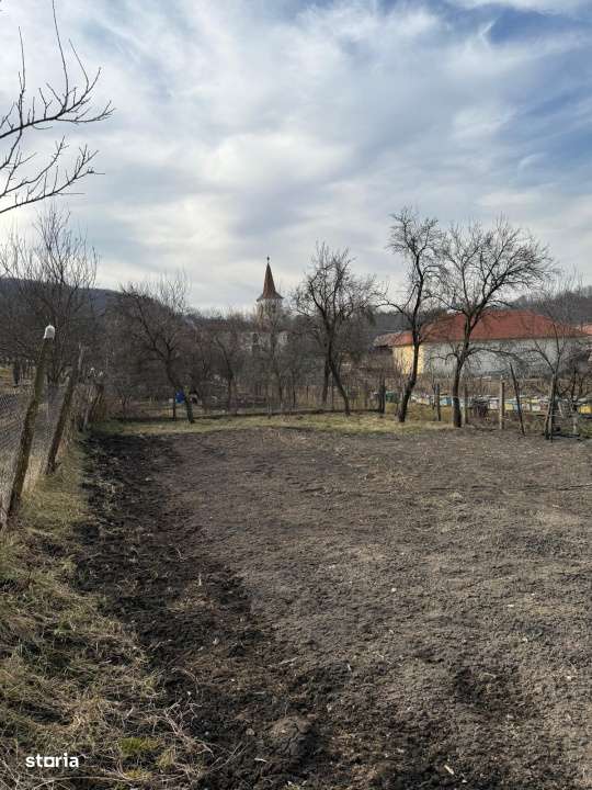 Casa cu potential si teren generos – Vesud, la doar 30 minute de Sib-1