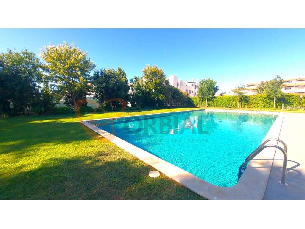 Fantástico Apartamento T2 para venda em Albufeira com piscina e gar... - Grande imagem: 3/25