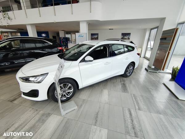 Ford Focus 1.0 EcoBoost MHEV Titanium - 1