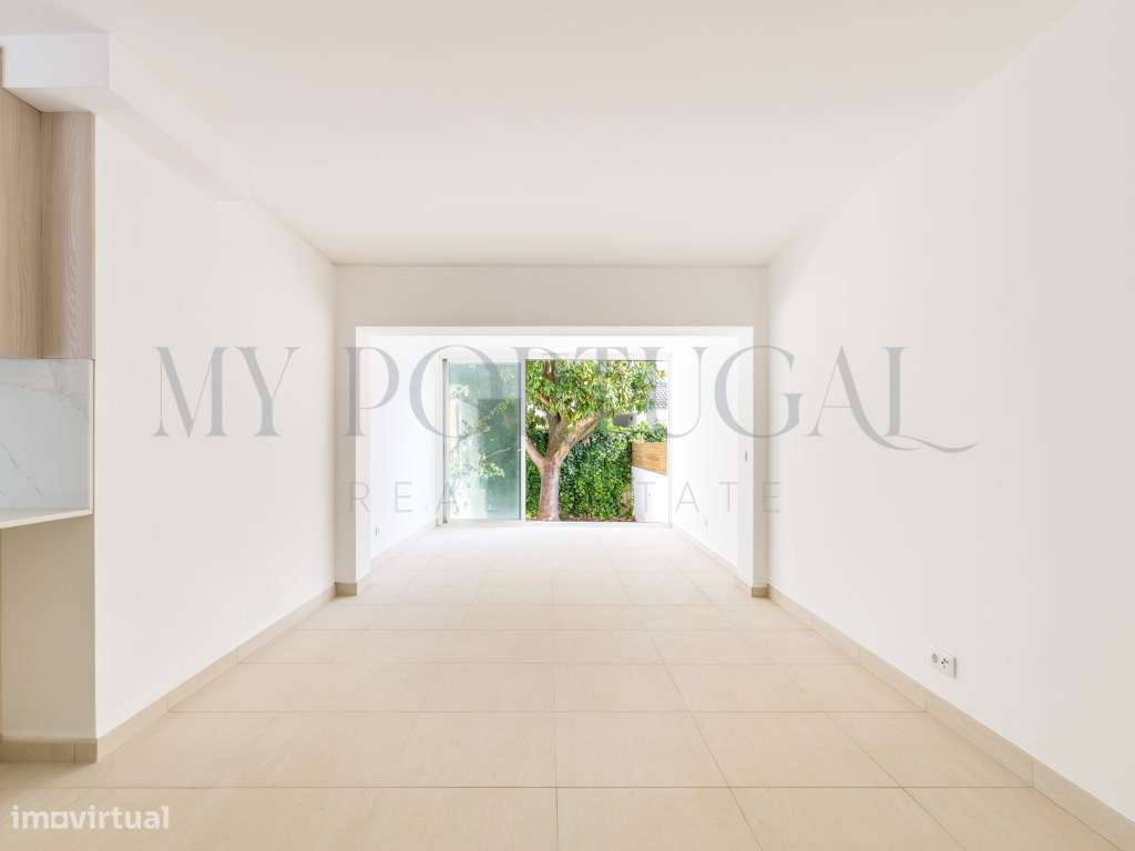 Moradia em banda Contemporânea T3+1 com Jardim Privado e Espaço Ext...-5