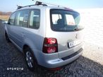 Volkswagen Touran - 4