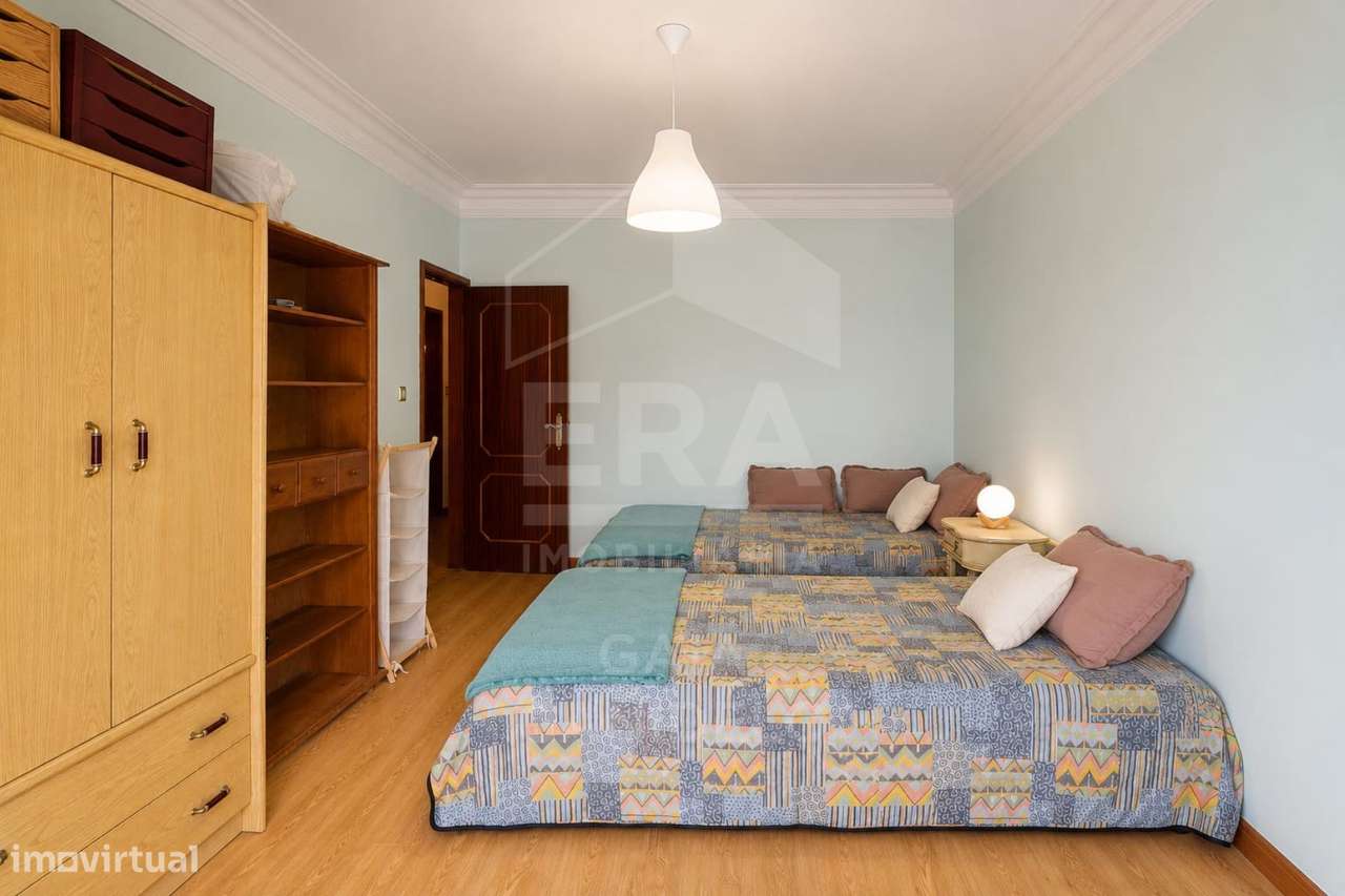 Apartamento T2  a 700 metros da praia-12