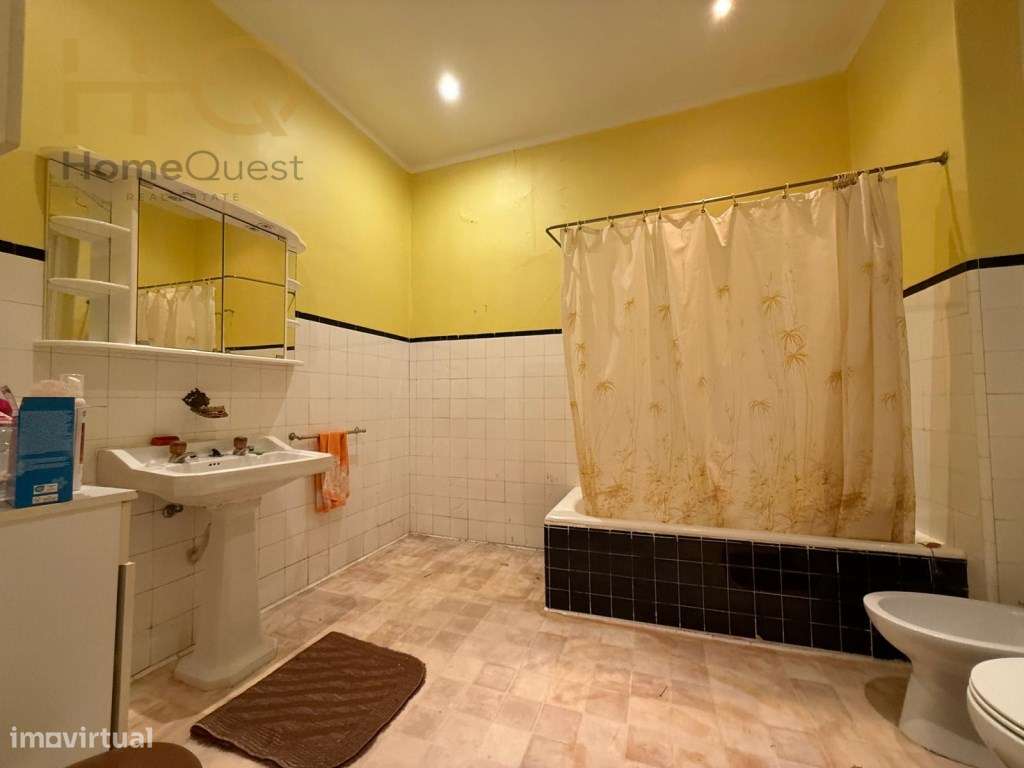 T7 para Remodelação , Excelente oportunidade em Lisboa-8