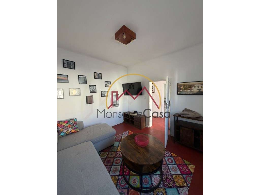 Moradia T2 em Campinho-13