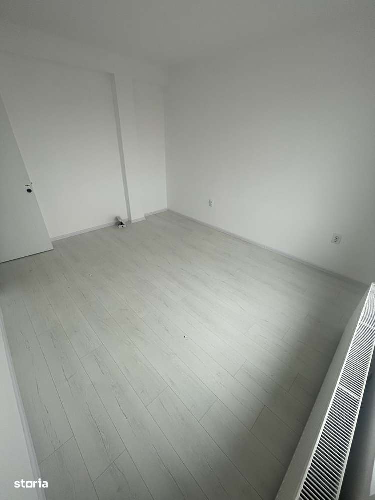 Casă modernă cu mansardă și curte, ideală pentru familie-12