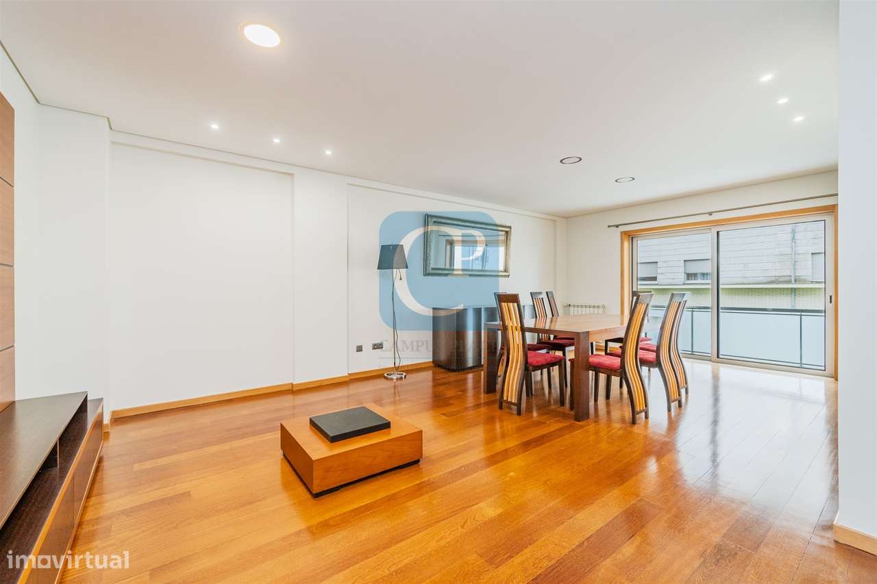 Apartamento T2+1 com varanda em Pedrouços, Maia - Grande imagem: 2/30