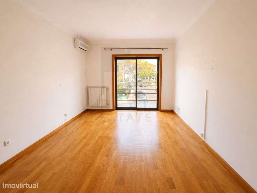 Excelente T3 com suíte, 3 varandas e garagem box em Cascais-27