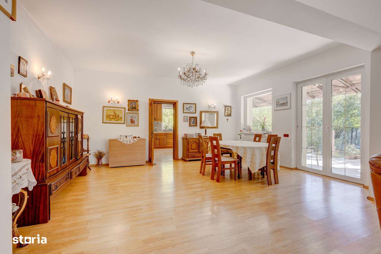 PROPRIETATE UNICA: 1.618 MP TEREN  IN PIPERA, CU VILA SOLIDA SI GRADIN-10