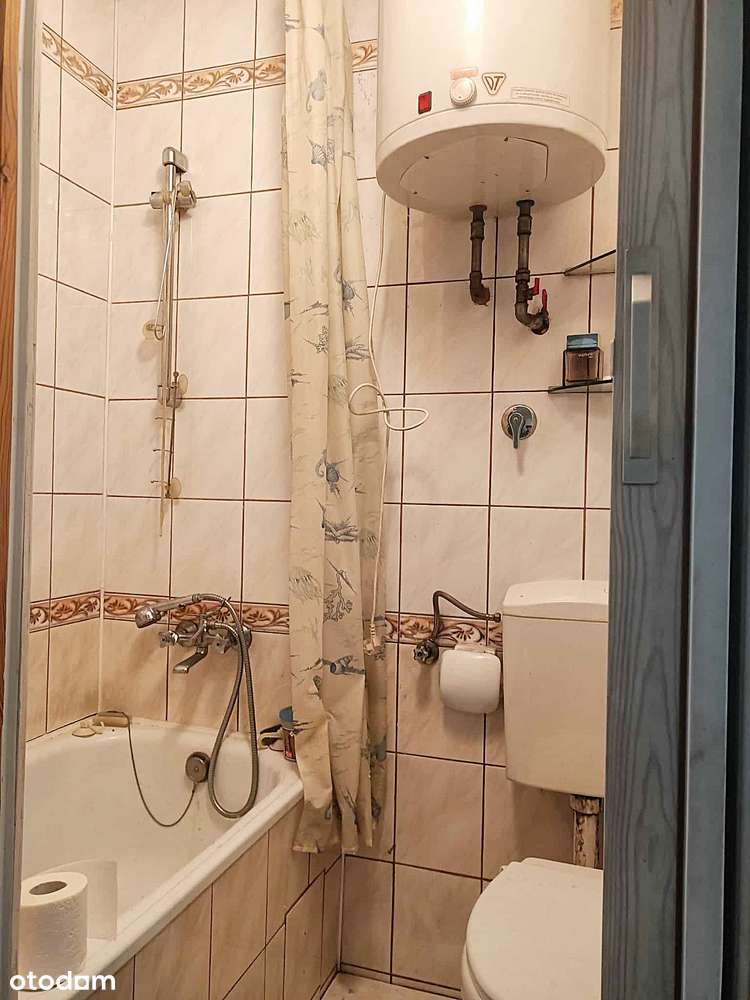 Sprzedam siedlisko w spokojnej okolicy: dom, stodoła i budynki gospoda - Pełny obrazek: 3/10