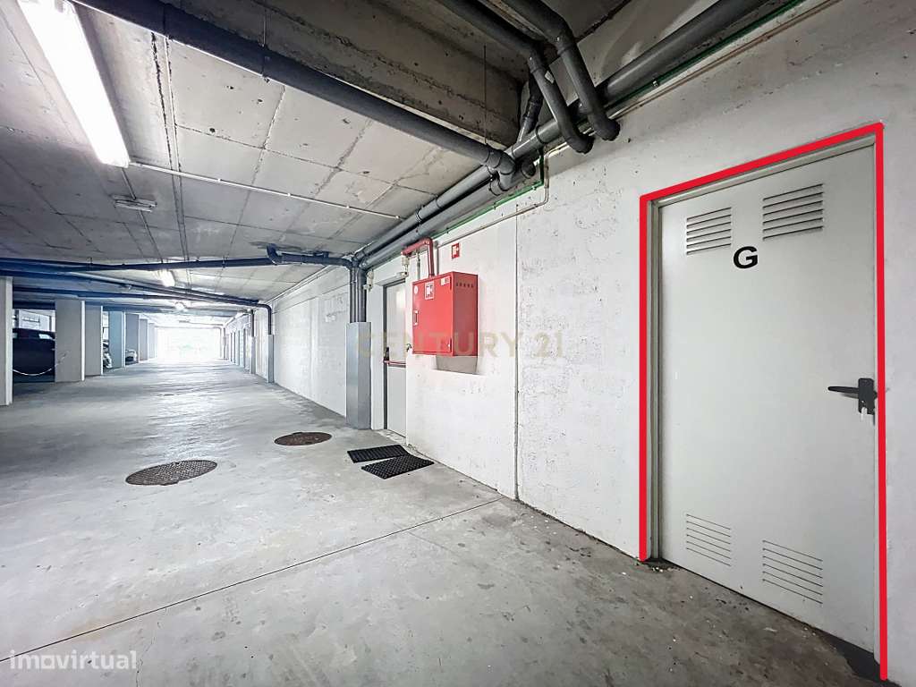 Oportunidade Única: Venda de Clínica em Pleno Funcionamento na Lagoa –-46