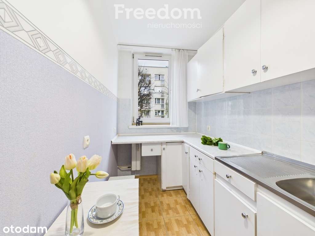 Duże rodzinne mieszkanie 3 pokoje balkon – pohled 6