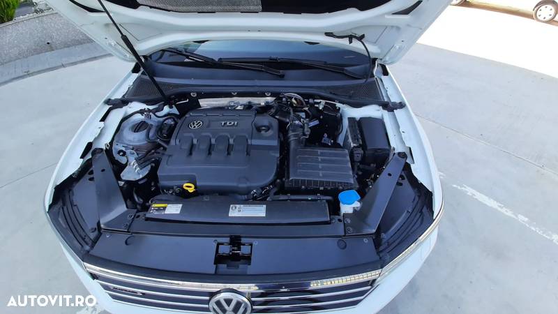 Volkswagen Passat Alltrack 2.0 TDI DSG 4Motion - 19