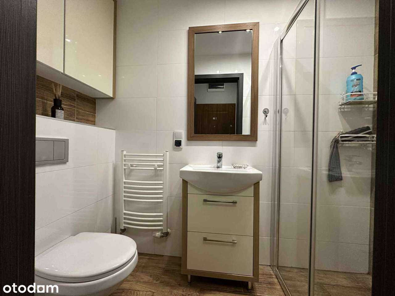 Dwupoziomowe mieszkanie z garażem w Tczewie-11