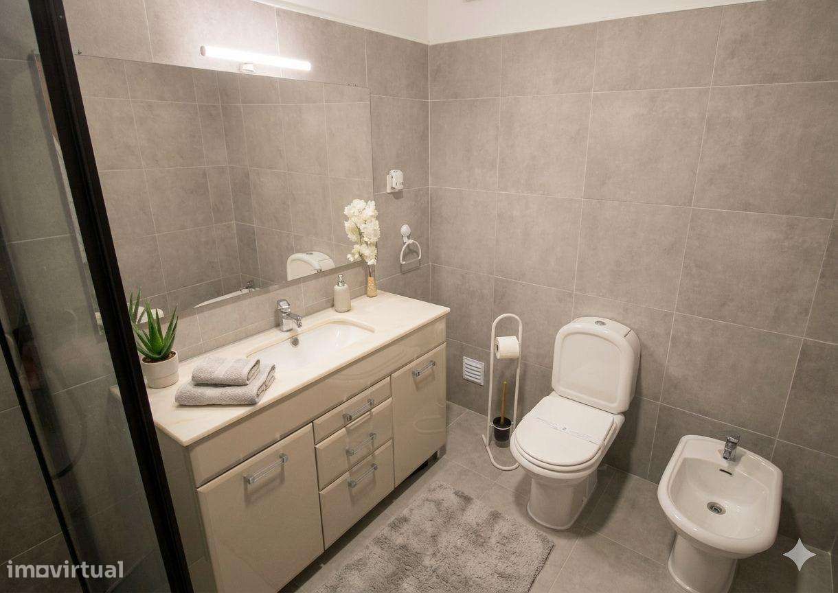 Apartamento T3 Vale Flores Mem Martins-13