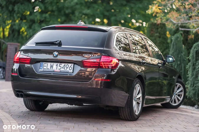 BMW Seria 5 520d Luxury Line sport - 7