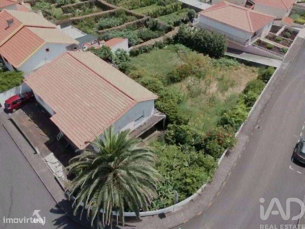 Casa T4 em Velas (São Jorge) de 200,00 m2 - Grande imagem: 4/26