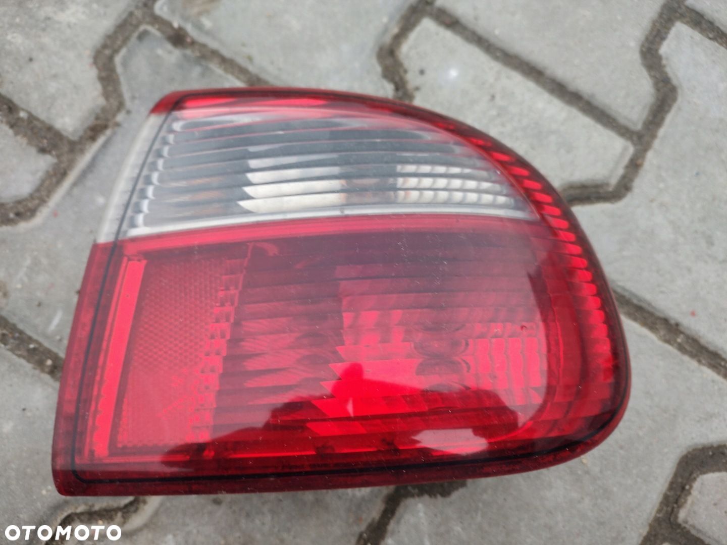 SEAT TOLEDO LAMPA TYŁ PRAWA - 1