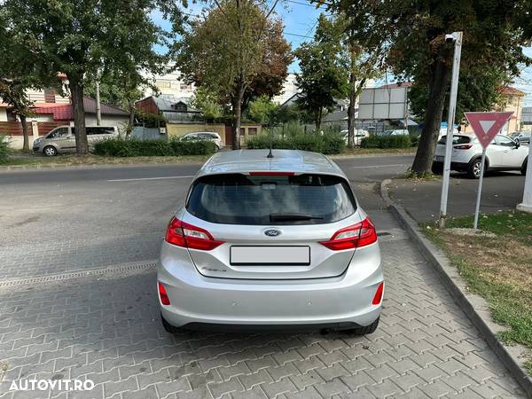 Ford Fiesta 1.1 Trend - 4