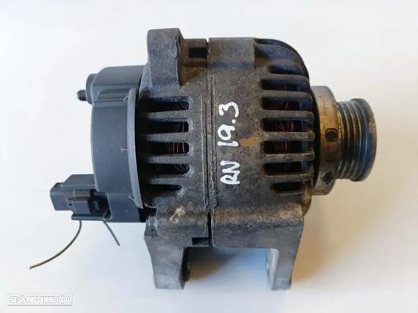 Alternador RENAULT MEGANE II Saloon (LM0/1_) 1.5 dCi ref: 8200100907 - 1