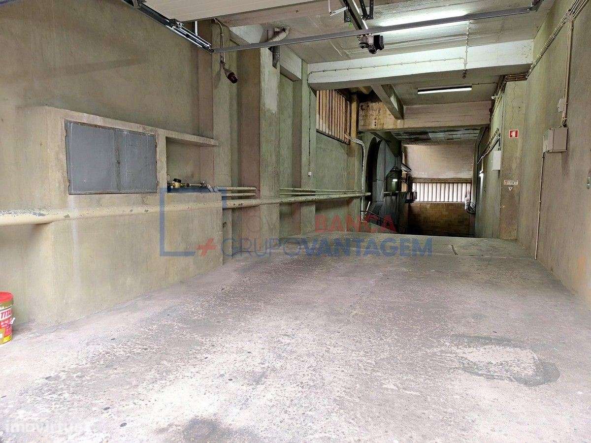 Garagem ARRENDADA - 265m2 Estrela - Lisboa - Grande imagem: 5/22