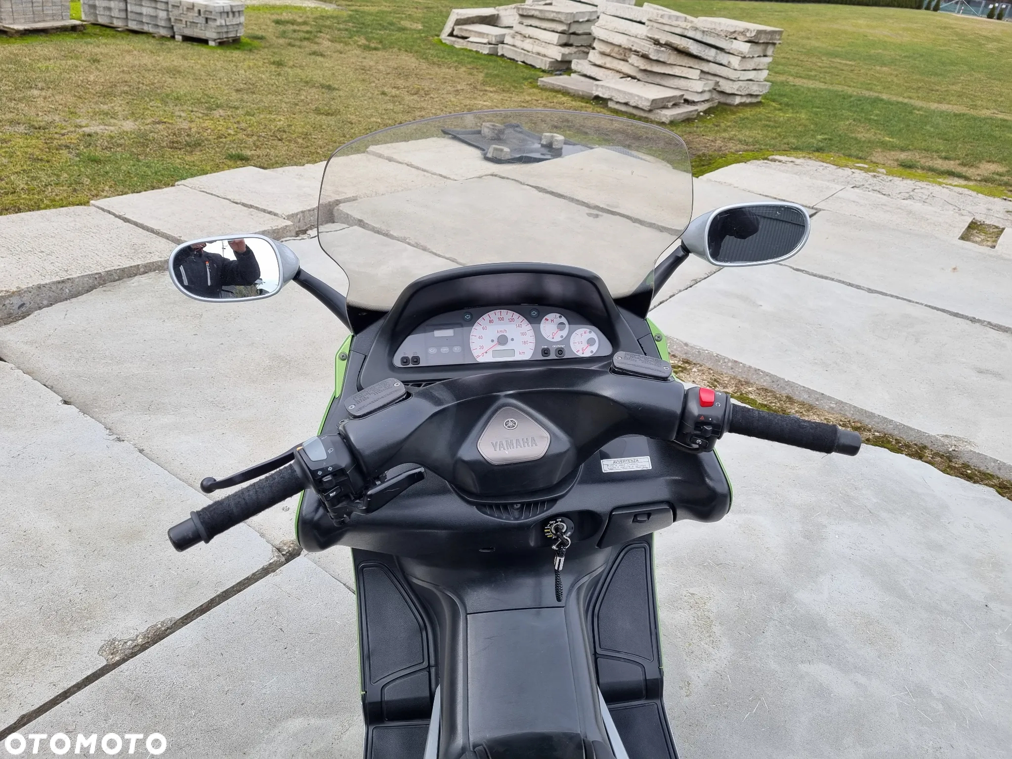 Yamaha Tmax - 9