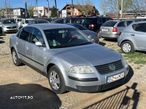 Volkswagen Passat Variant 2.0 5V Highline - 3