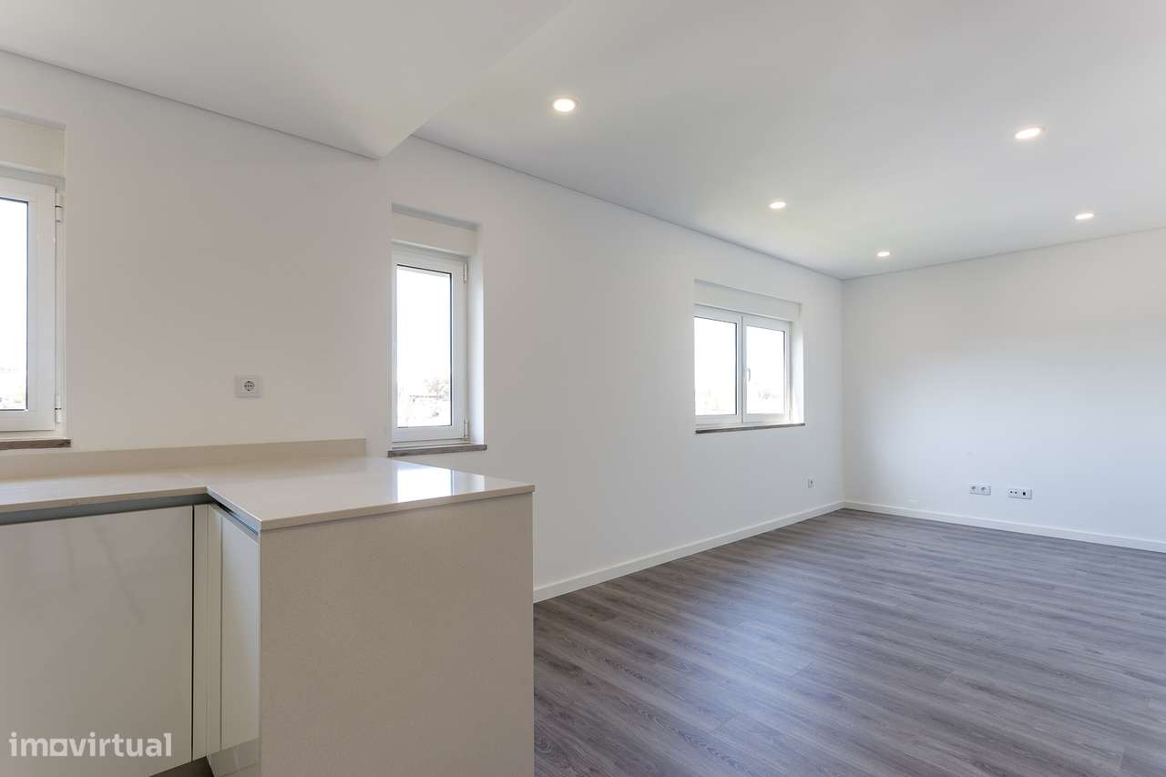Apartamento T2 renovado em Olivais, Lisboa-6