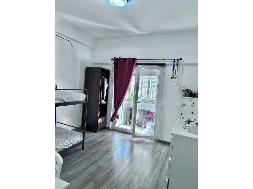 T2 na Póvoa de Santo Adrião - Totalmente Remodelado-19