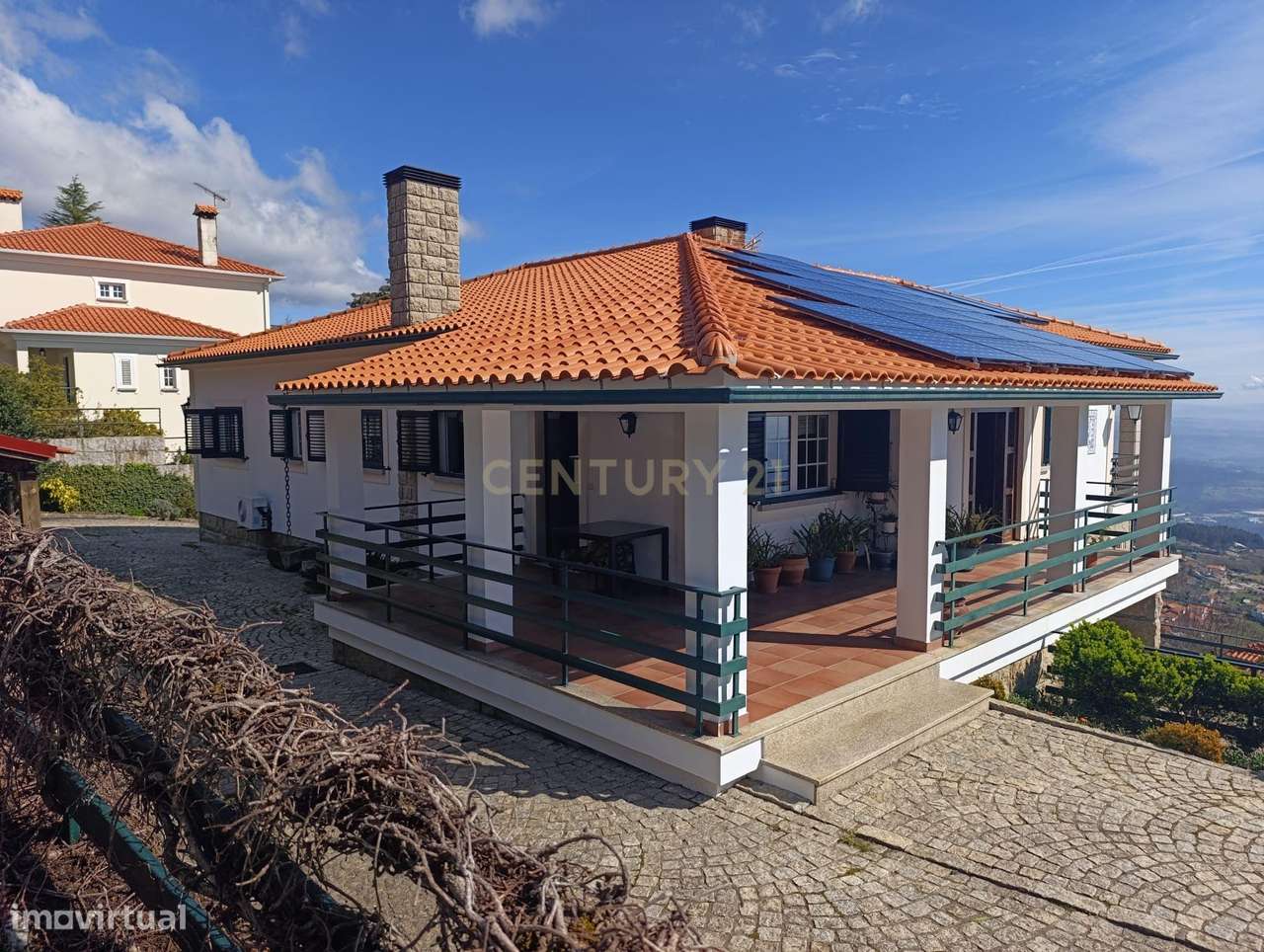 Moradia T6 Caramulo | 296m² | Estilo Rústico | Licença AL-0