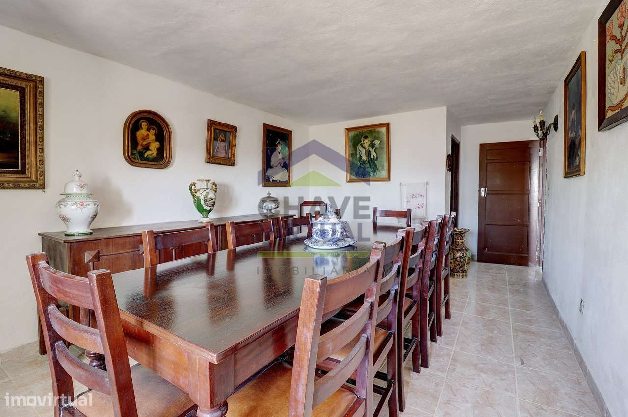 Moradia V3 com garagem e anexo  – Concelho Torres Vedras-4