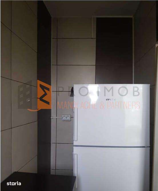 Apartament 2 camere cf 2 semidecomandat zonat Spiru Haret-3