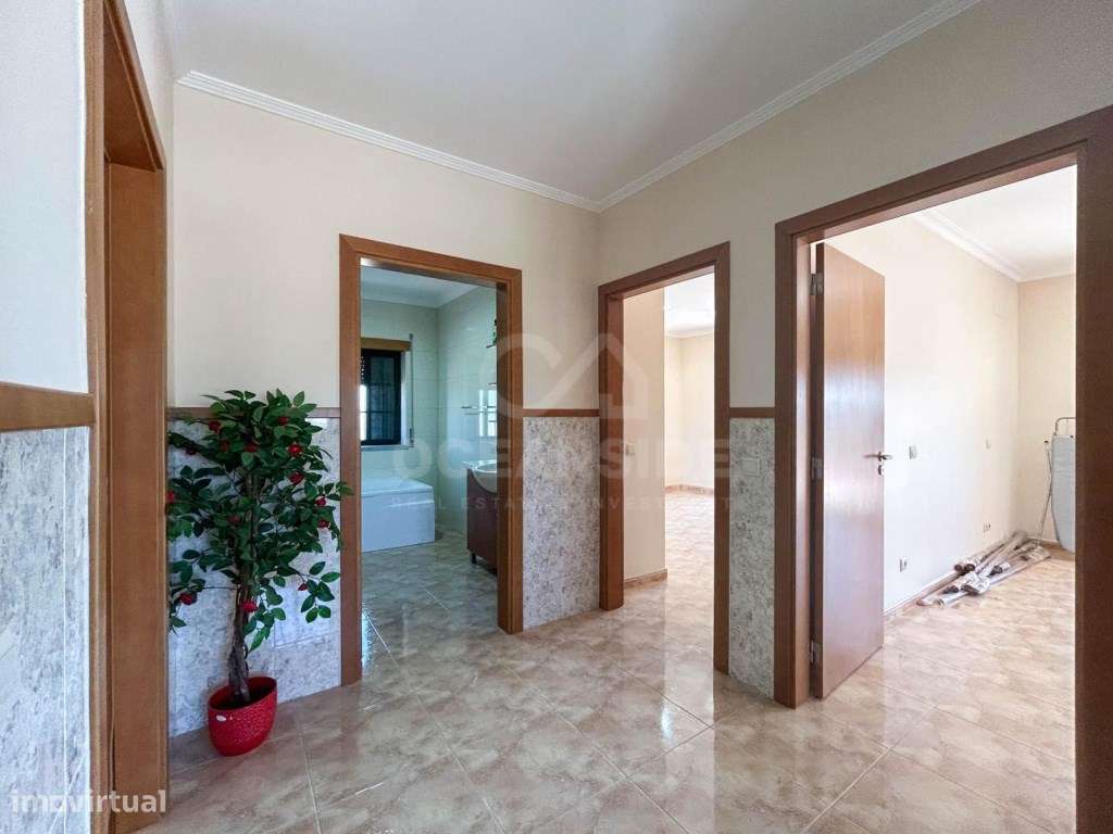 Moradia T4 independente em Castelo Branco-32