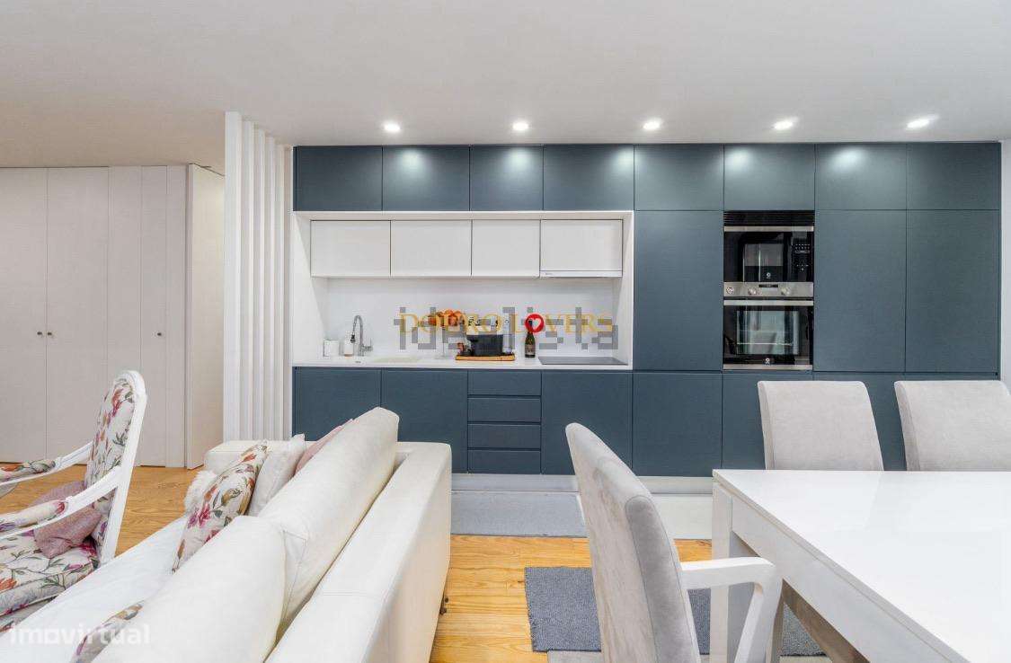 T2 +1 com Terraço  Zona Histórica Leça da Palmeira-18