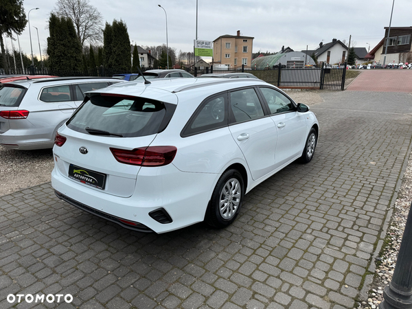 Kia Ceed 1.0 T-GDI M - 33