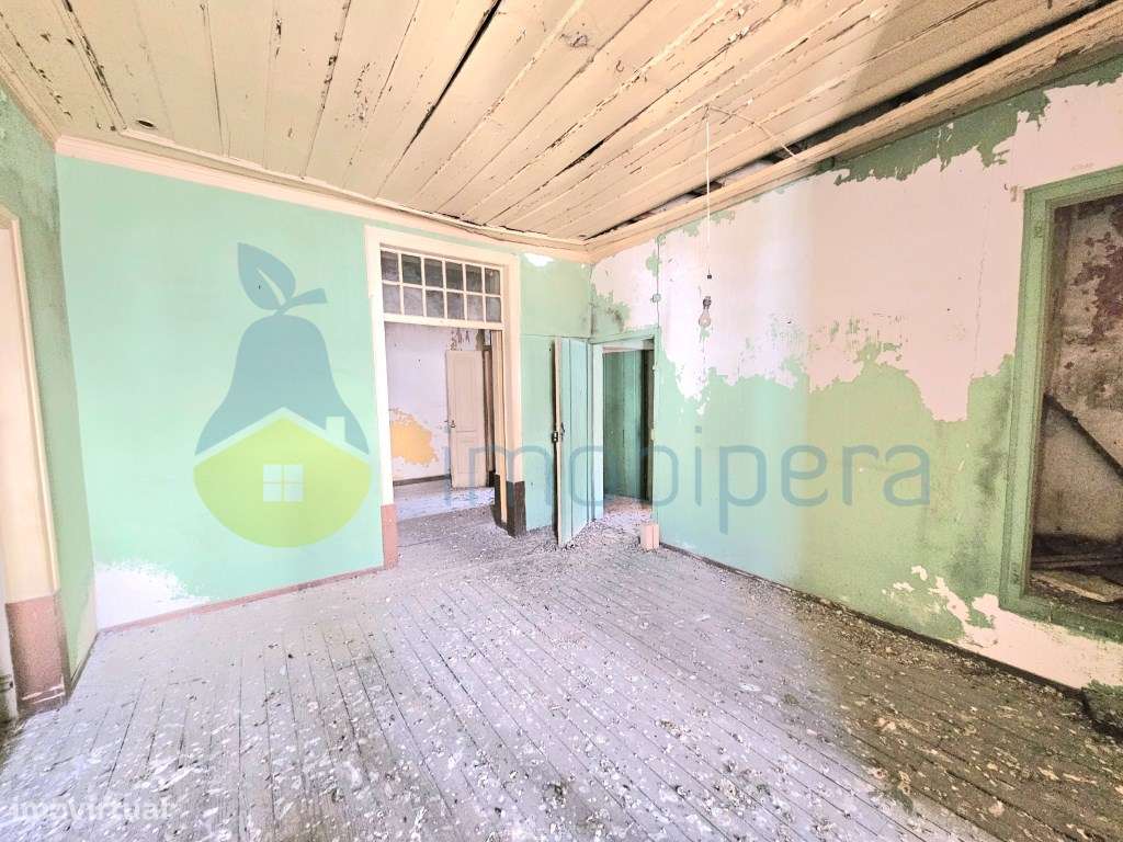 Edifícios em Faro, habitação em 2 pisos+ comércio no RC - Grande imagem: 5/35