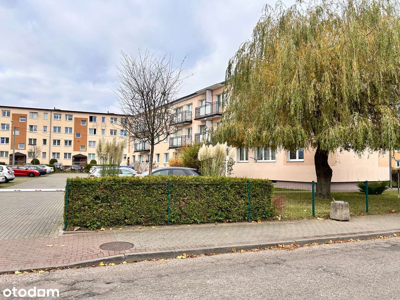 Trzypokojowe - po kompleksowym remoncie - balkon i miejsce postojowe-15