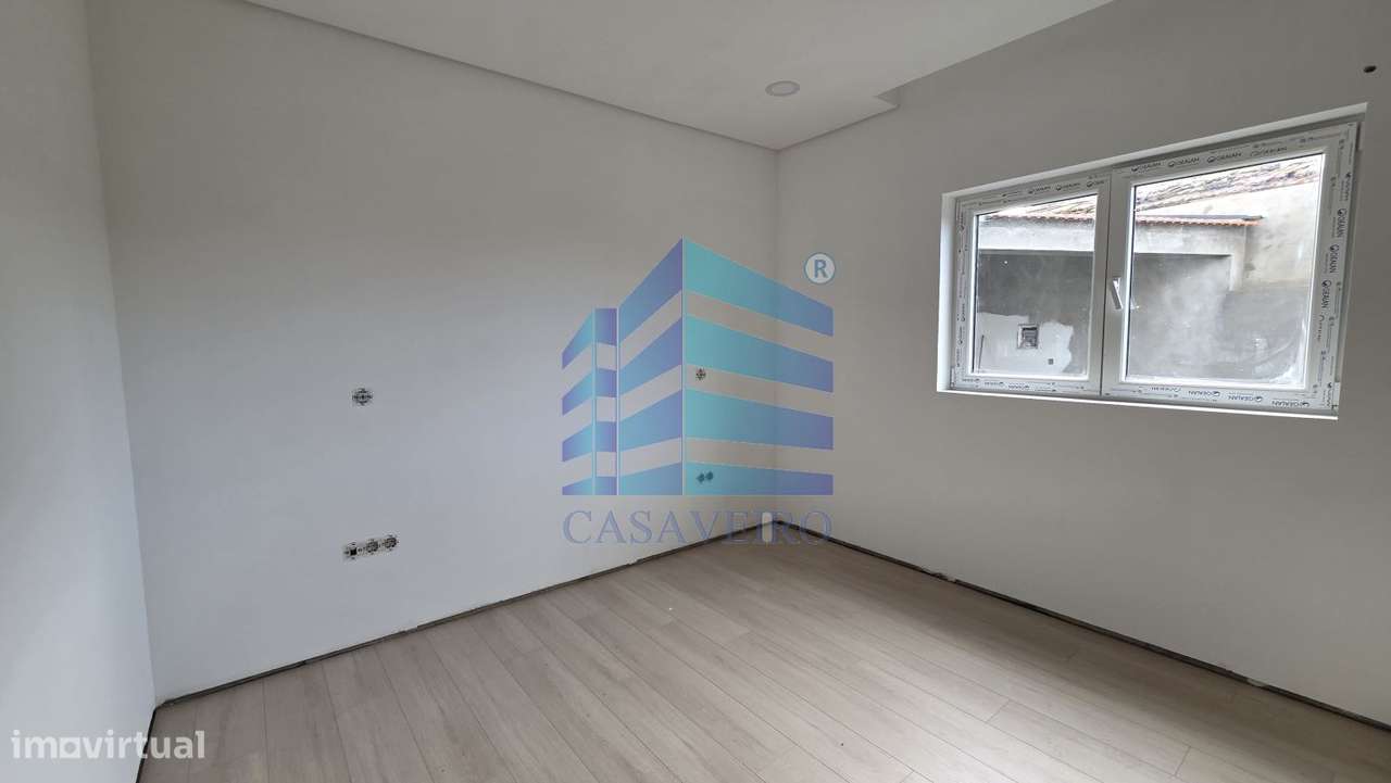 Moradia Térrea T2 em São Bernardo - Grande imagem: 4/14