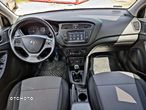 Hyundai i20 blue 1.2 YES - 8