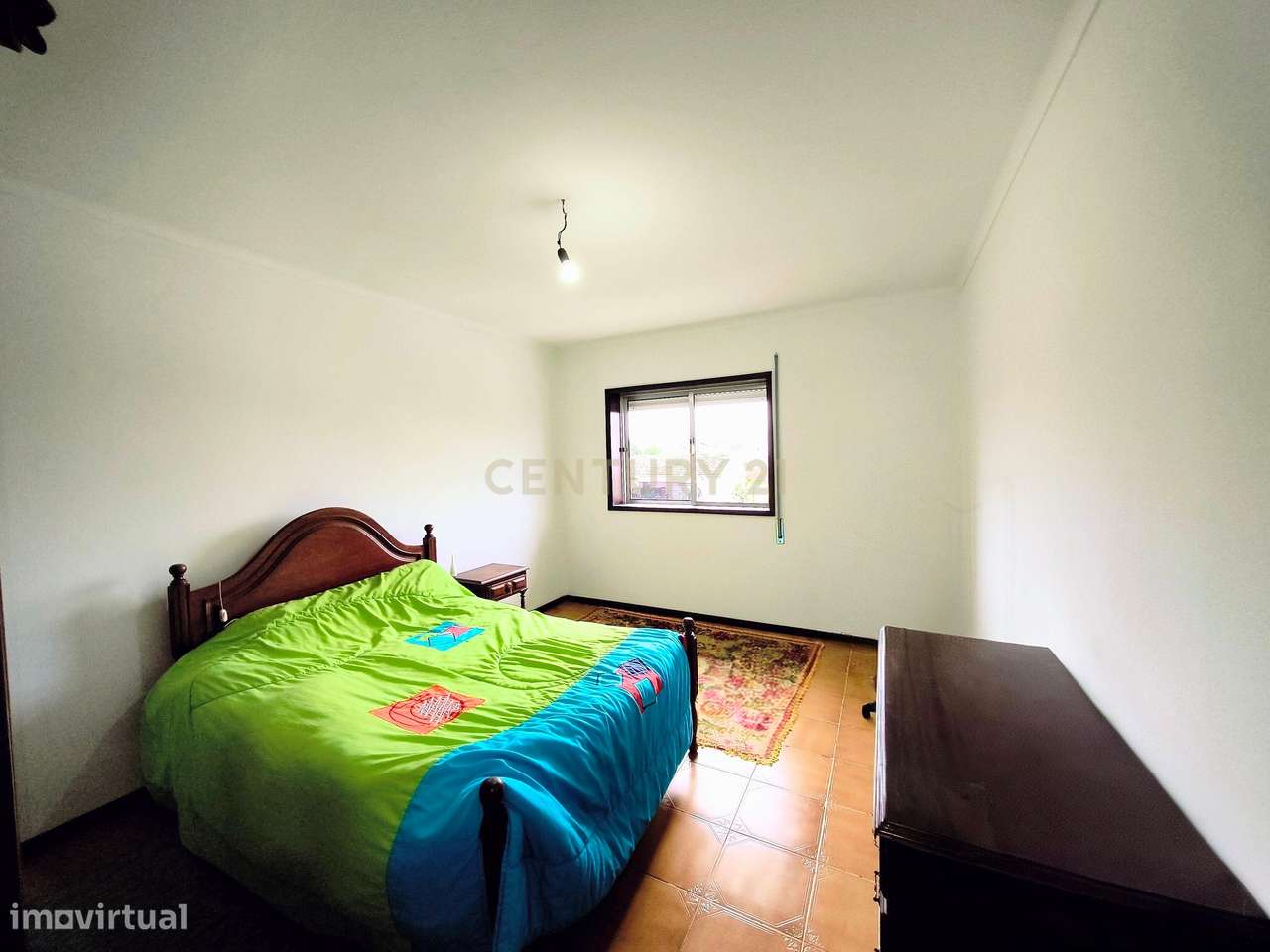 Prédio bi-familiar - grande potencial de rentabilização em Bustos-14