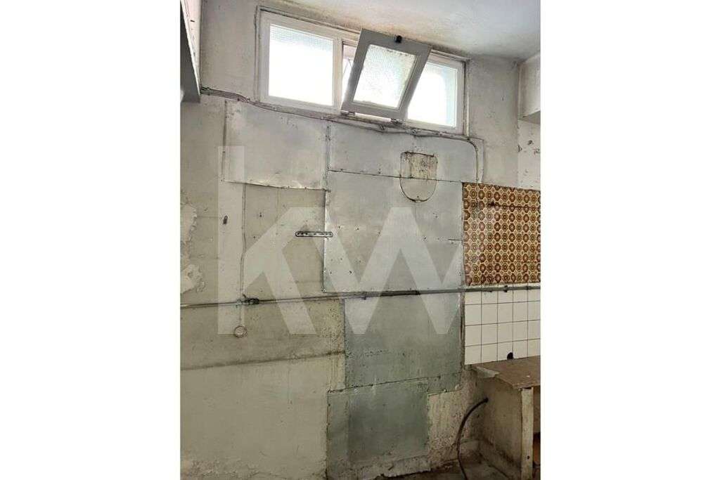 Loja para arrendar na Estrela! - Grande imagem: 5/18