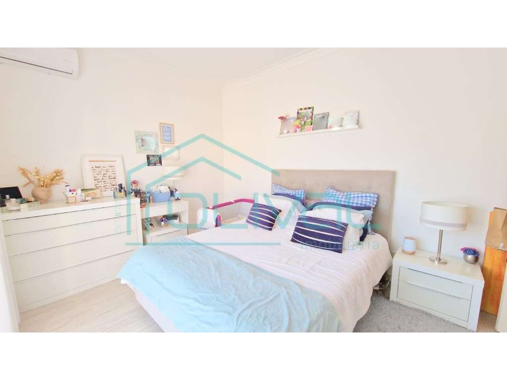 Apartamento T3 centro de Samora Correia-15