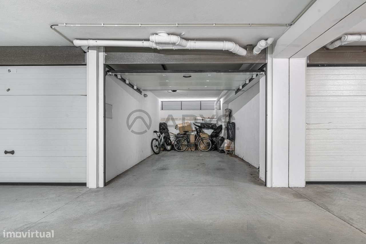 Apartamento T2 Semi-novo, em Tenões-20