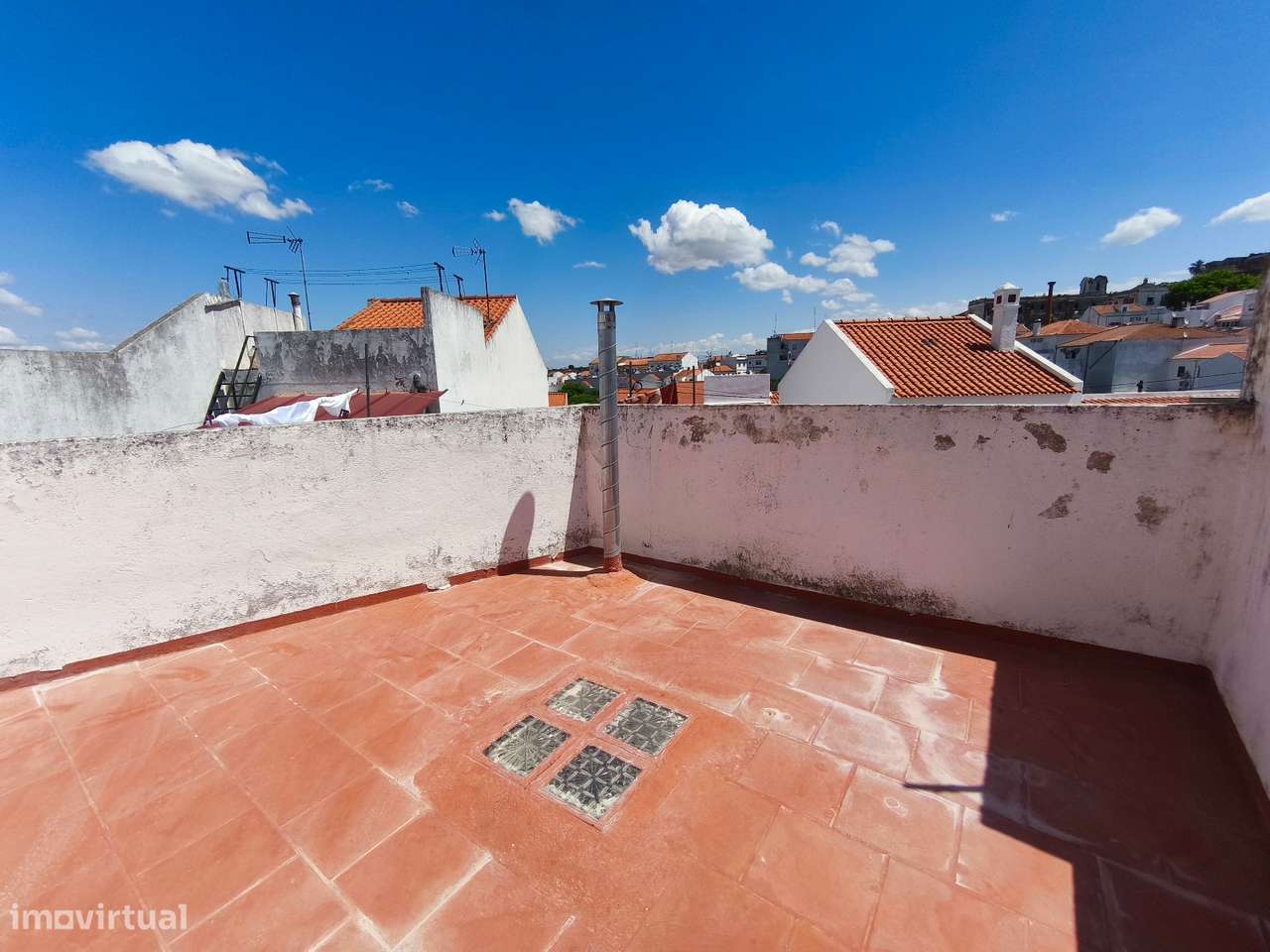 Moradia T2 Remodelada com Terraço em Moura – Charme Alentejano e Excel-16