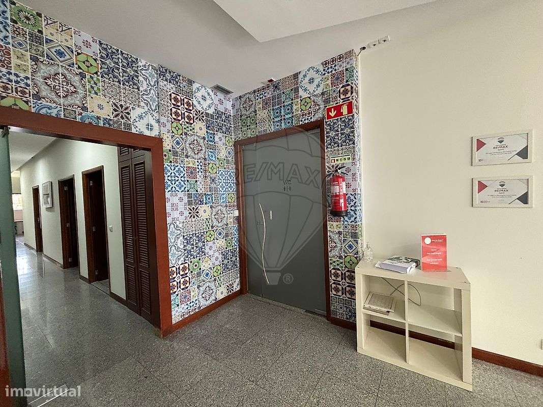 Loja  para arrendamento - Grande imagem: 3/27