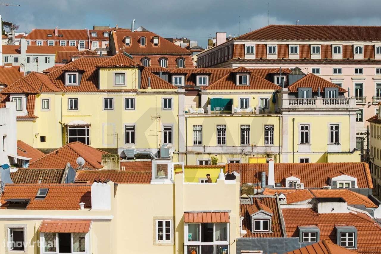 T2 com Suite, 2 WC e Terraço com Vista Tejo — Misericórdia - Grande imagem: 4/44