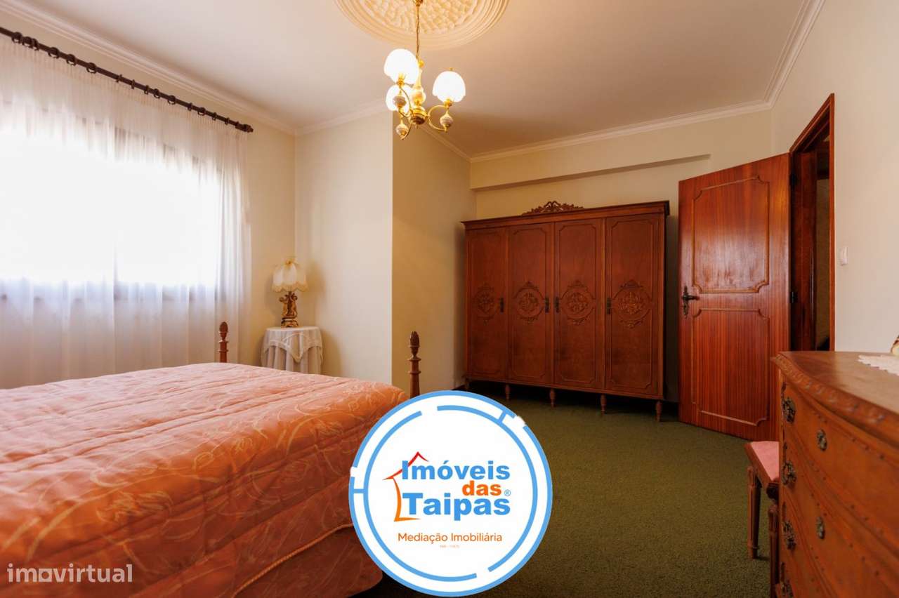 Vende-se Moradia em Barco - Guimarães-30