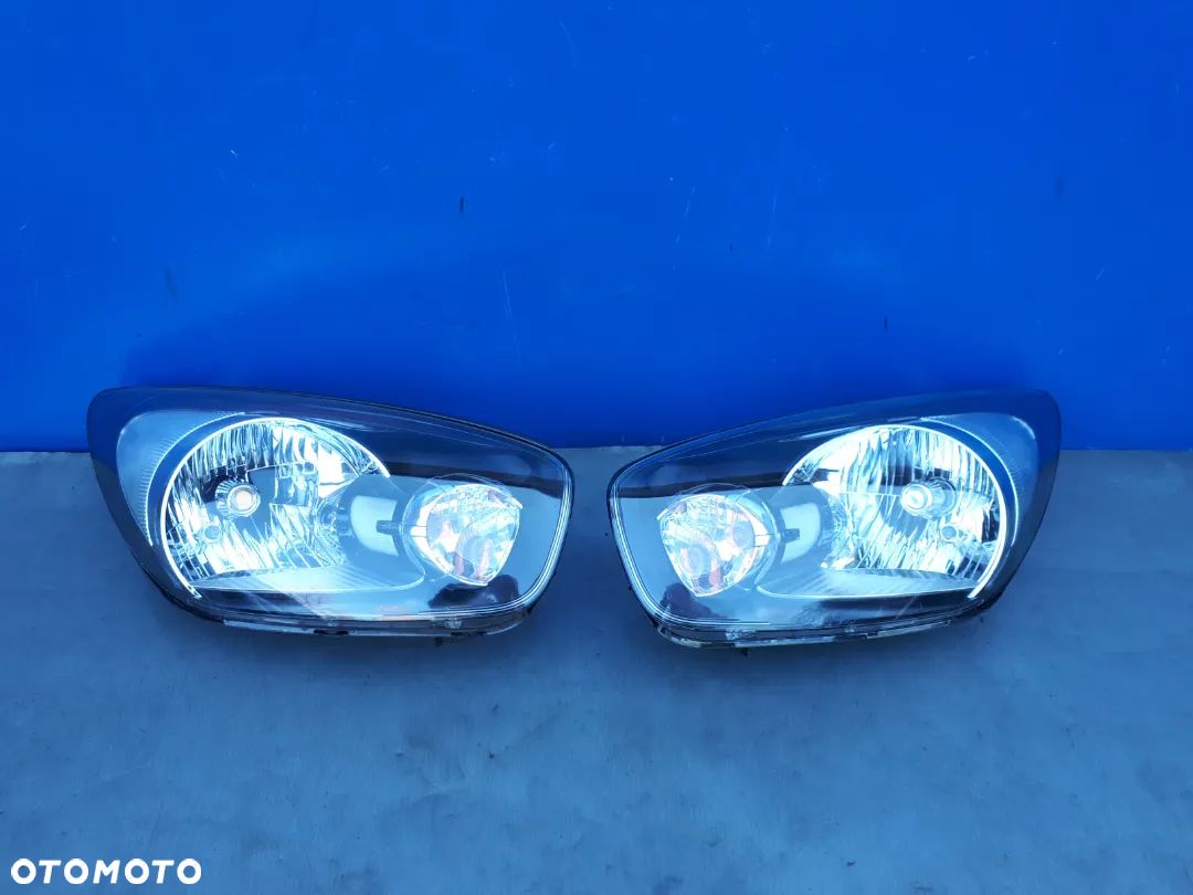 KIA PICANTO 11-17 2011-2017 REFLEKTOR LAMPA PRAWA LEWA - 1